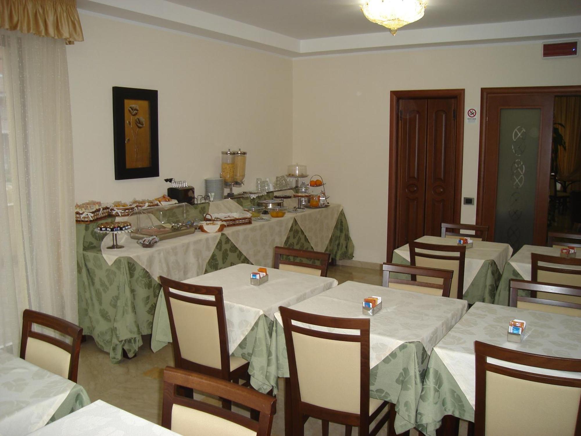 Hotel Le Palme Джоя-Тауро Экстерьер фото