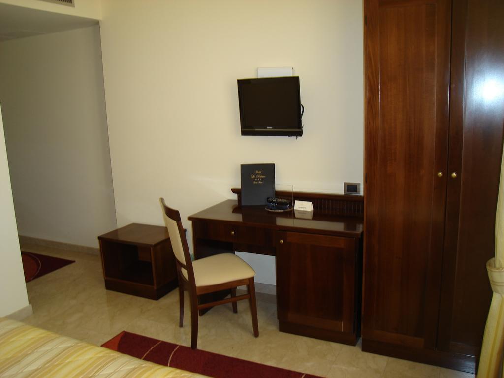 Hotel Le Palme Джоя-Тауро Экстерьер фото